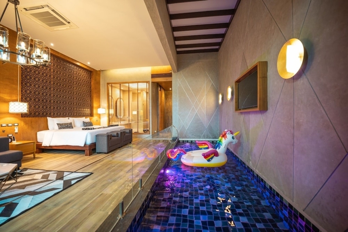Imagen de la habitación del Hotel La Miniera Pool Villas Pattaya. Foto 5