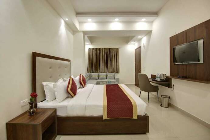 Imagen de la habitación del Hotel La Mirage, Noida. Foto 19