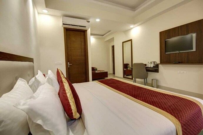 Imagen de la habitación del Hotel La Mirage, Noida. Foto 23