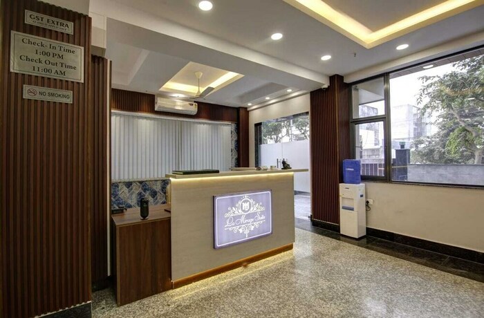 Imagen de los interiores del Hotel La Mirage, Noida. Foto 35