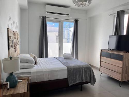 Imagen de la habitación del Hotel La Mona Loiza Apartments Complex. Foto 3