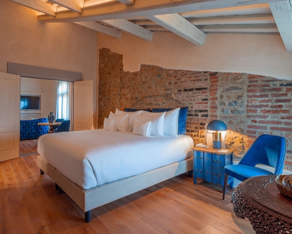 Imagen de la habitación del Hotel La Monastica Resort and Spa. Foto 4