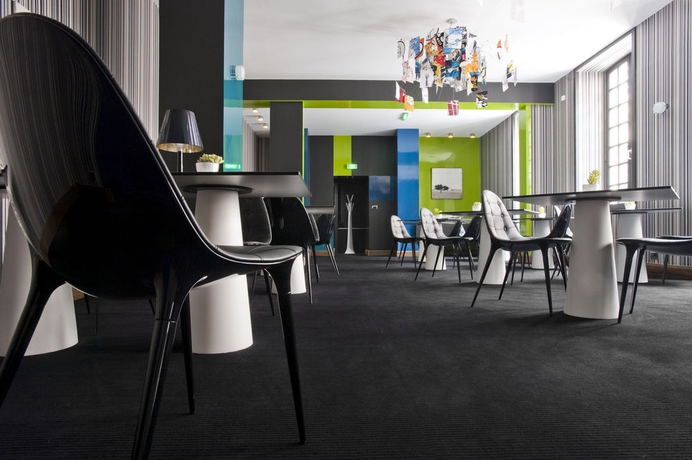 Imagen del bar/restaurante del Hotel La Monnaie Art and Spa. Foto 2