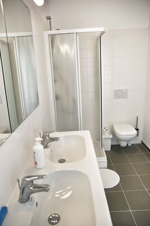 Imagen de la habitación del Hotel La Monnaie Residence. Foto 6