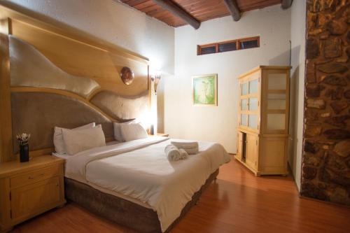 Imagen de la habitación del Hotel La Montagne Guest Lodge, Hastbeespoort. Foto 6
