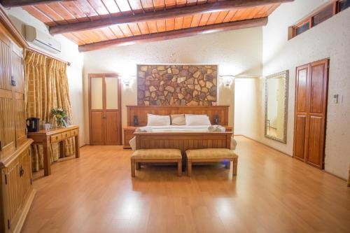Imagen general del Hotel La Montagne Guest Lodge, Hastbeespoort. Foto 2