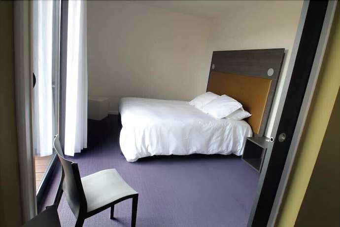 Imagen de la habitación del Hotel La Montagne de Brancion. Foto 10