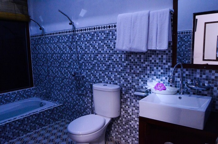 Imagen de la habitación del Hotel La Montana. Foto 25