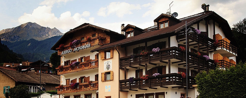 Imagen de los exteriores del Hotel La Montanara. Foto 5