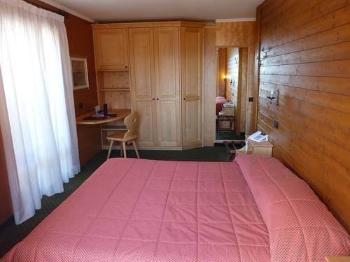 Imagen de la habitación del Hotel La Montanara, San Martino di Castrozza. Foto 5