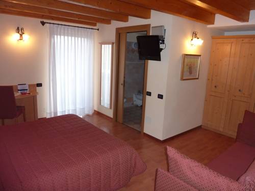 Imagen de la habitación del Hotel La Montanara, San Martino di Castrozza. Foto 12