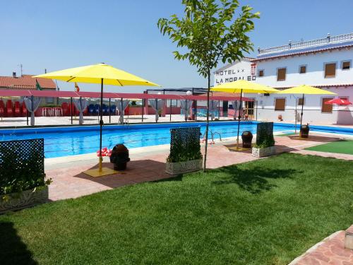 Imagen general del Hotel La Moraleda - Complejo Las Delicias. Foto 1