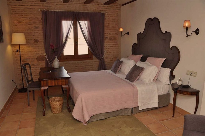 Imagen de la habitación del Hotel La Mozaira. Foto 4