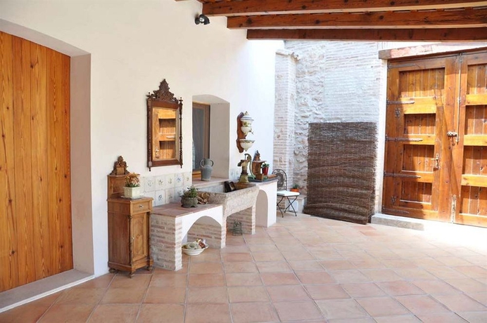 Imagen de los interiores del Hotel La Mozaira. Foto 9