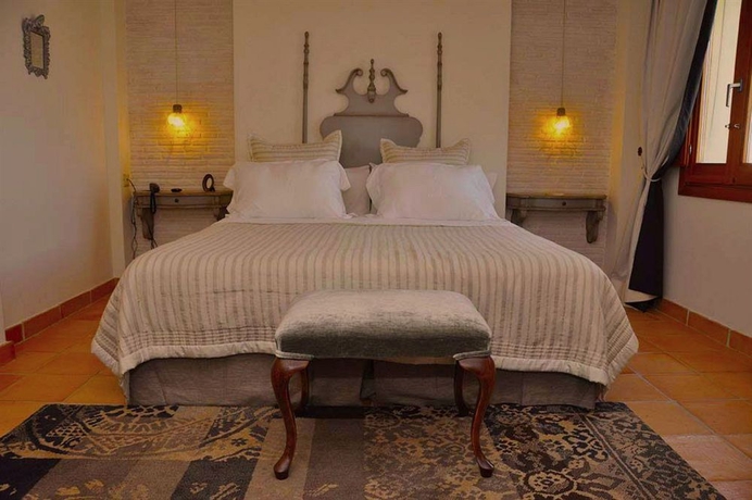 Imagen de la habitación del Hotel La Mozaira. Foto 5