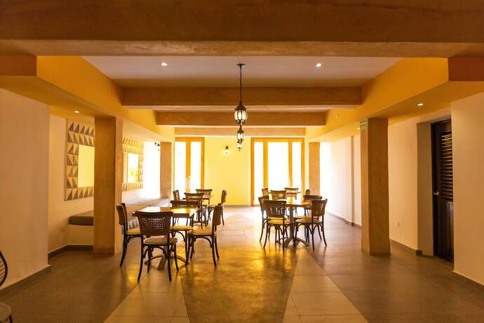 Imagen general del Hotel La Nacional by Kavia. Foto 6