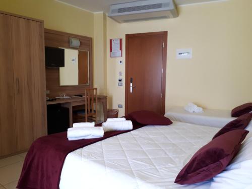 Imagen general del Hotel La Ninfea, Montesilvano. Foto 4