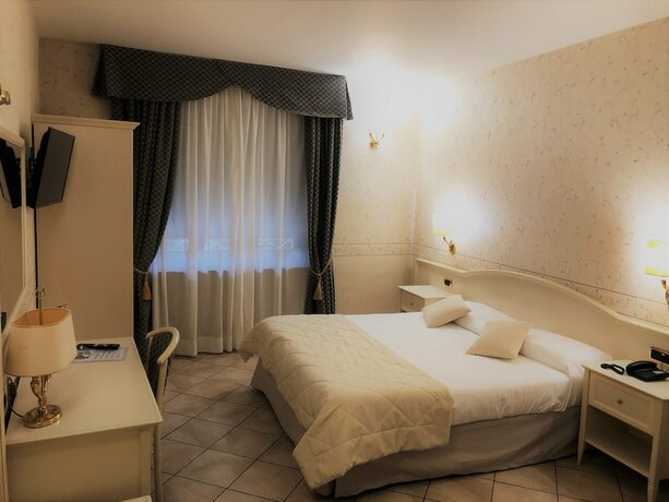 Imagen de la habitación del Hotel La Noce. Foto 13