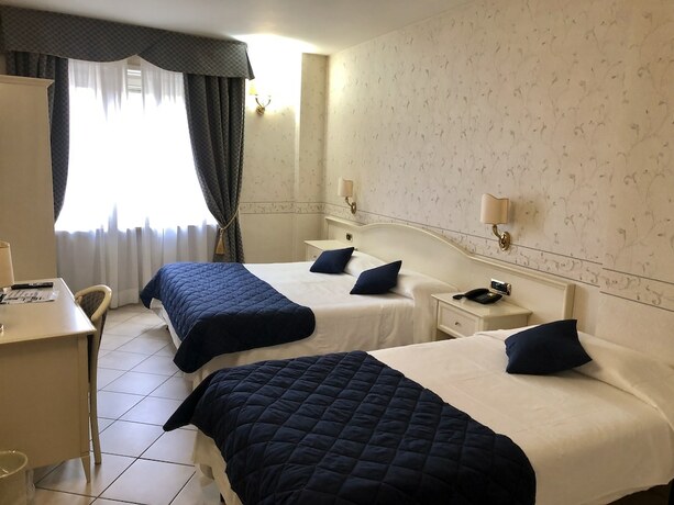 Imagen de la habitación del Hotel La Noce. Foto 15