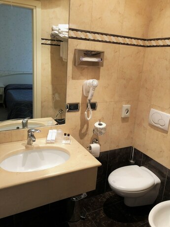Imagen de la habitación del Hotel La Noce. Foto 20