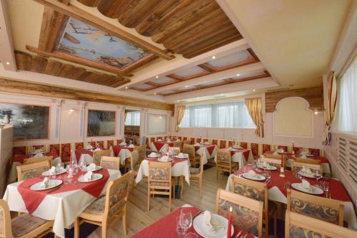 Imagen del bar/restaurante del Hotel La Noria, Daolasa. Foto 3