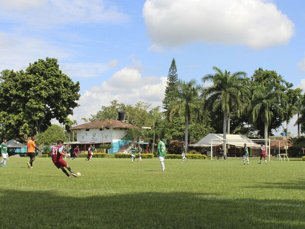 Imagen general del Hotel La Oliva Club Centro Campestre. Foto 7