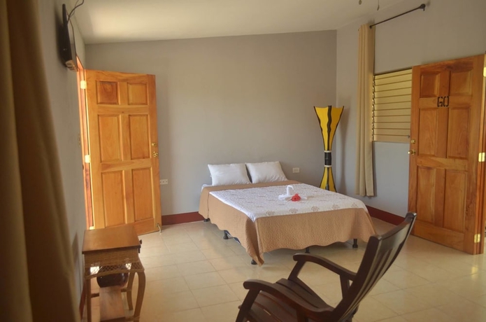 Imagen de la habitación del Hotel La Otra Banda. Foto 11