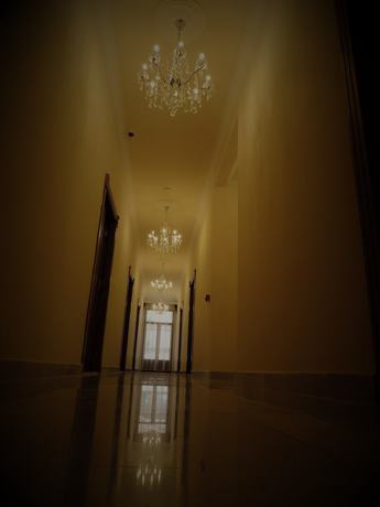 Imagen de los interiores del Hotel La PLace, Zahlah. Foto 20