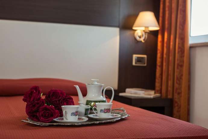 Imagen de la habitación del Hotel La Pace, Bellaria-Igea Marina. Foto 8