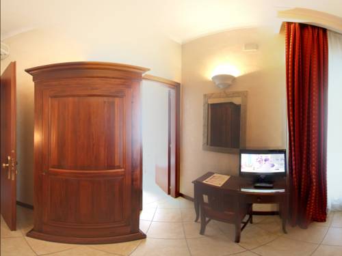 Imagen de la habitación del Hotel La Pace, Cassino. Foto 7