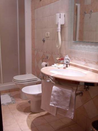 Imagen de la habitación del Hotel La Pace, Cassino. Foto 16