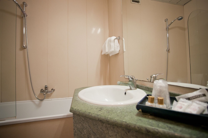 Imagen de la habitación del Hotel La Pace, Pisa. Foto 10