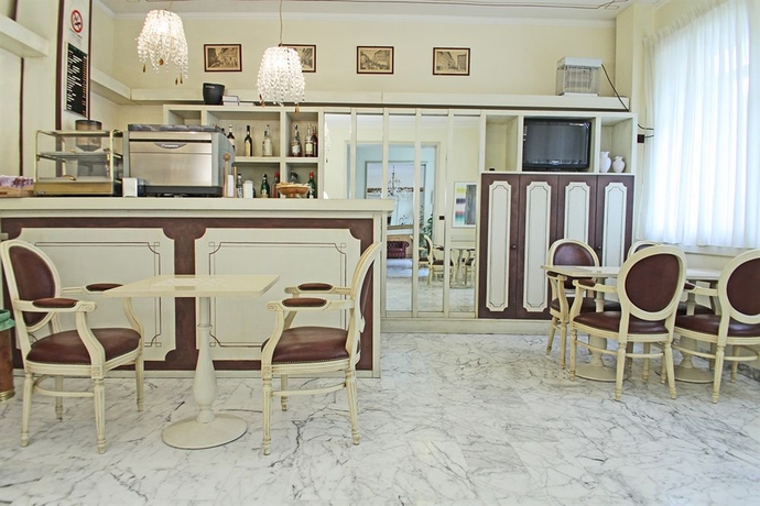 Imagen del bar/restaurante del Hotel La Pace, Pontedera. Foto 4