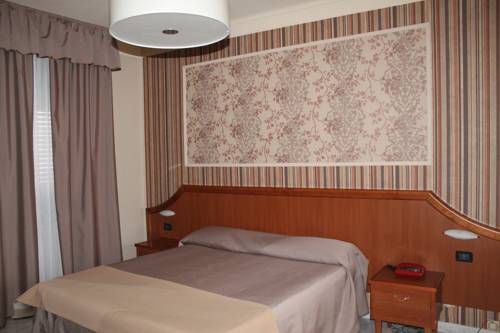 Imagen de la habitación del Hotel La Pace, San Mauro Torinese. Foto 2