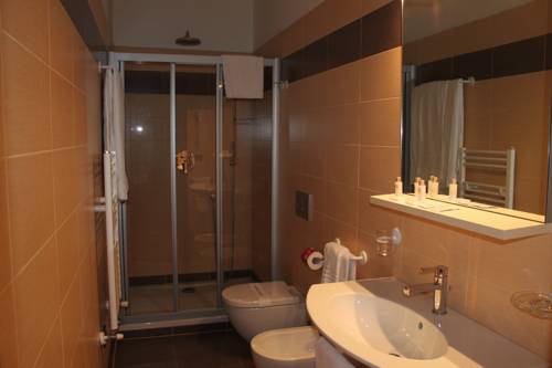 Imagen de la habitación del Hotel La Pace, San Mauro Torinese. Foto 4