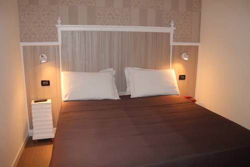 Imagen de la habitación del Hotel La Pace, San Mauro Torinese. Foto 7