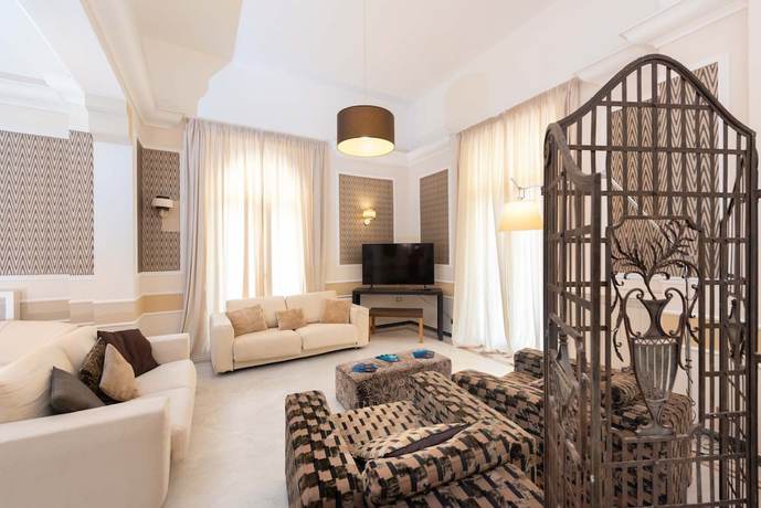 Imagen de los interiores del Hotel La Pace, Viareggio. Foto 15