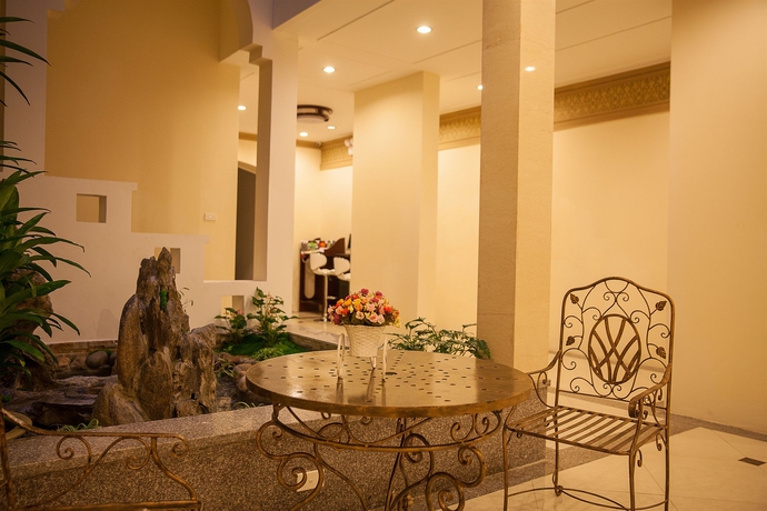 Imagen de los interiores del Hotel La Palm. Foto 16