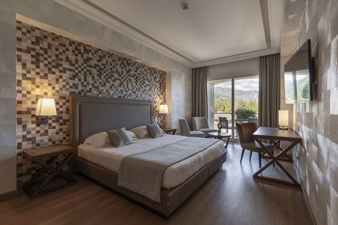 Imagen de la habitación del Hotel La Palma, Binda. Foto 8