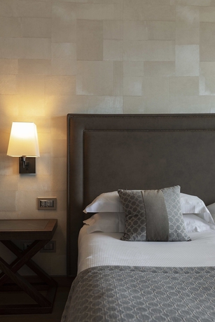 Imagen de la habitación del Hotel La Palma, Binda. Foto 17