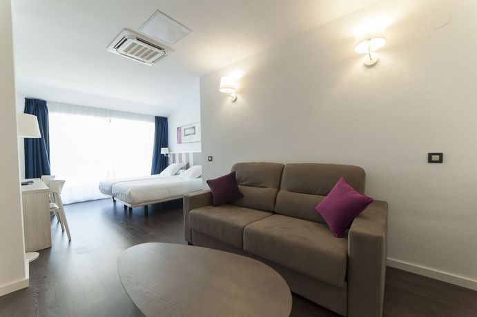 Imagen de la habitación del Hotel La Palma de LLanes. Foto 2