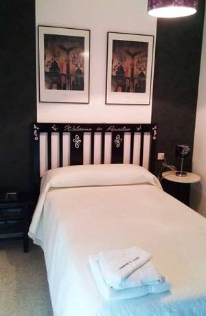Imagen de la habitación del Hotel La Palmera, Valverde del Fresno. Foto 15