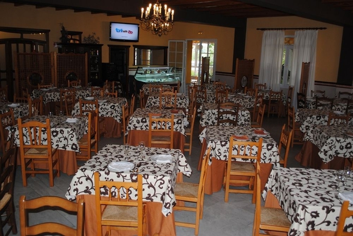 Imagen del bar/restaurante del Hotel La Palmosa. Foto 5