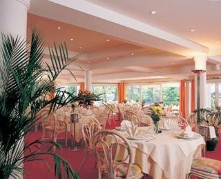 Imagen del bar/restaurante del Hotel La Palmyre. Foto 3