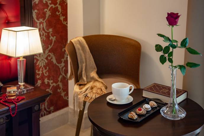 Imagen de la habitación del Hotel La Paloma Blanca. Foto 9