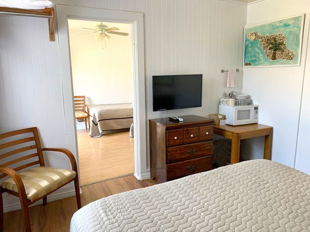 Imagen de la habitación del Hotel La Paloma Las Flores. Foto 3