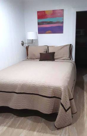 Imagen de la habitación del Hotel La Paloma Las Flores. Foto 8
