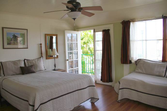 Imagen de la habitación del Hotel La Paloma Las Flores. Foto 14