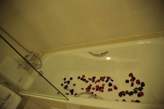 Imagen de la habitación del Hotel La Paloma, Tetuán. Foto 15