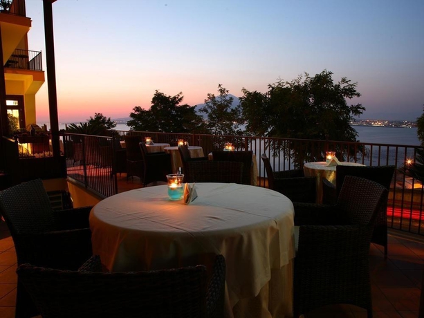Imagen general del Hotel La Panoramica, Castellammare di Stabia. Foto 5